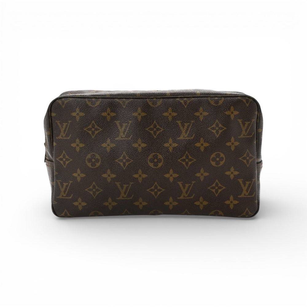Louis Vuitton Monogram Trousse Toilette 28, Repairs Needed